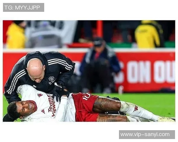 B费调侃B席场上抱怨更甚自己引发球迷热议 B费调侃B席场上抱怨更甚自己引发球迷热议