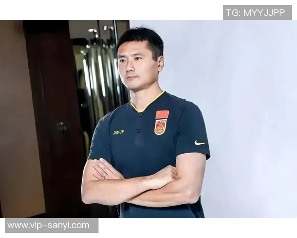 邵佳一寄语中国足球希望每位球迷都是教练目标直指世界杯之路