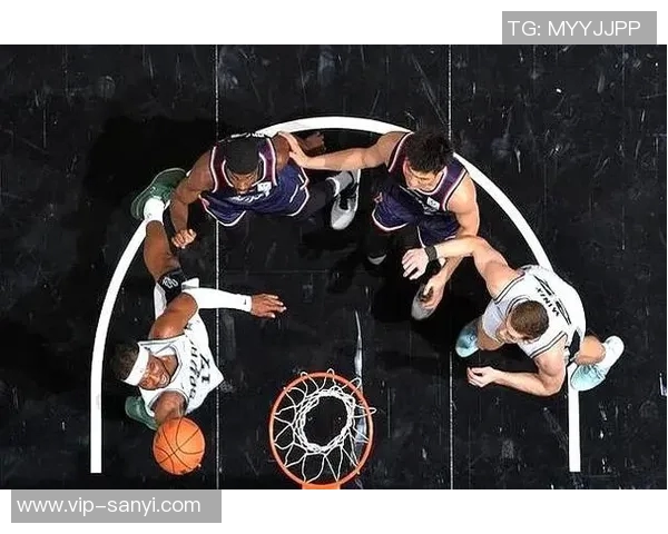 凯尔登坦言抢篮板不足责任在我身体对抗能力需提升