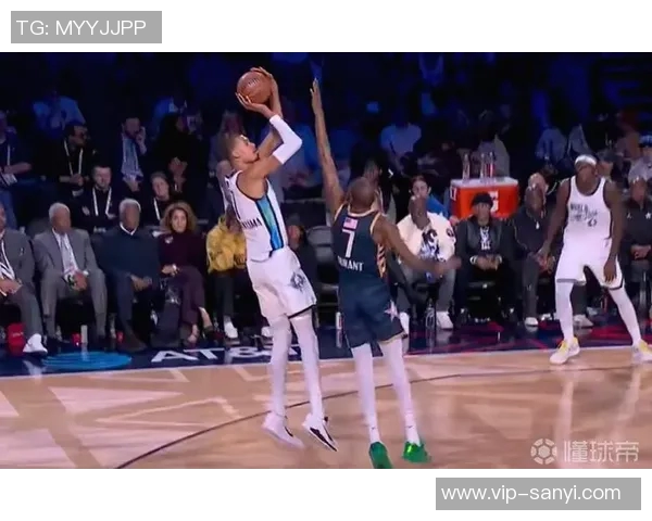 文班亚马半场表现抢眼拿下13分8板2帽但也难掩4次失误的困扰