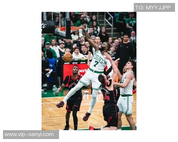 杰伦布朗回顾生涯最佳赛季称球队在联盟中表现出色